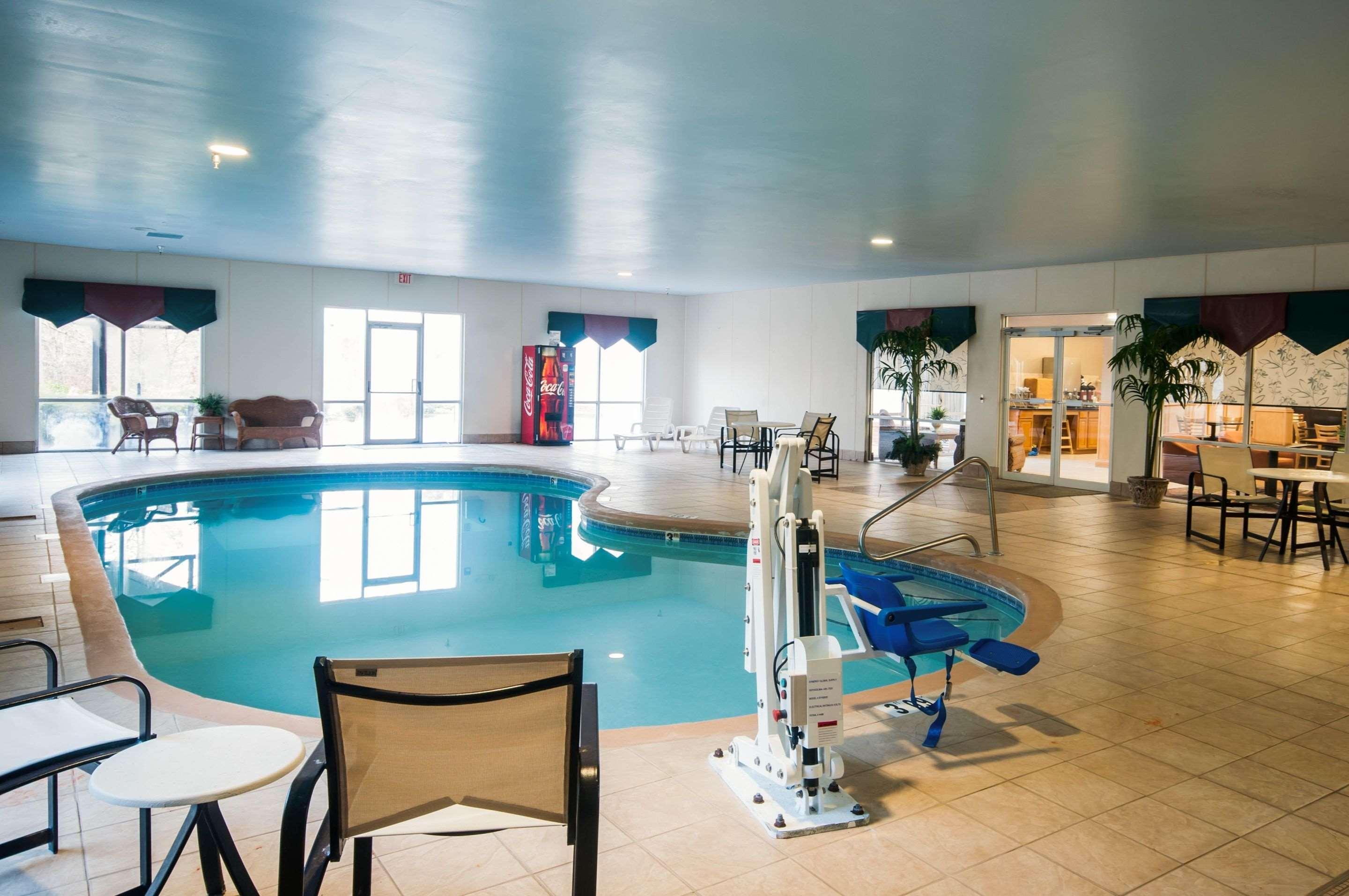 Comfort Suites מילדג'וויל מראה חיצוני תמונה