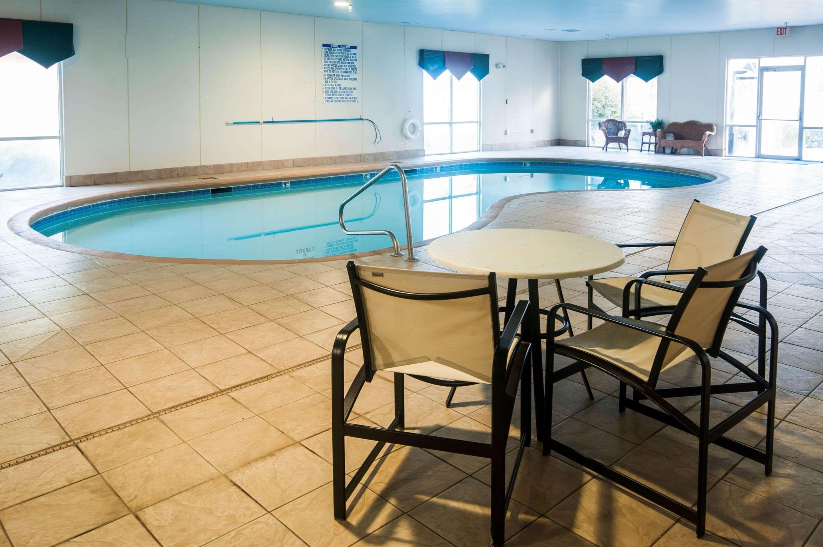 Comfort Suites מילדג'וויל מראה חיצוני תמונה