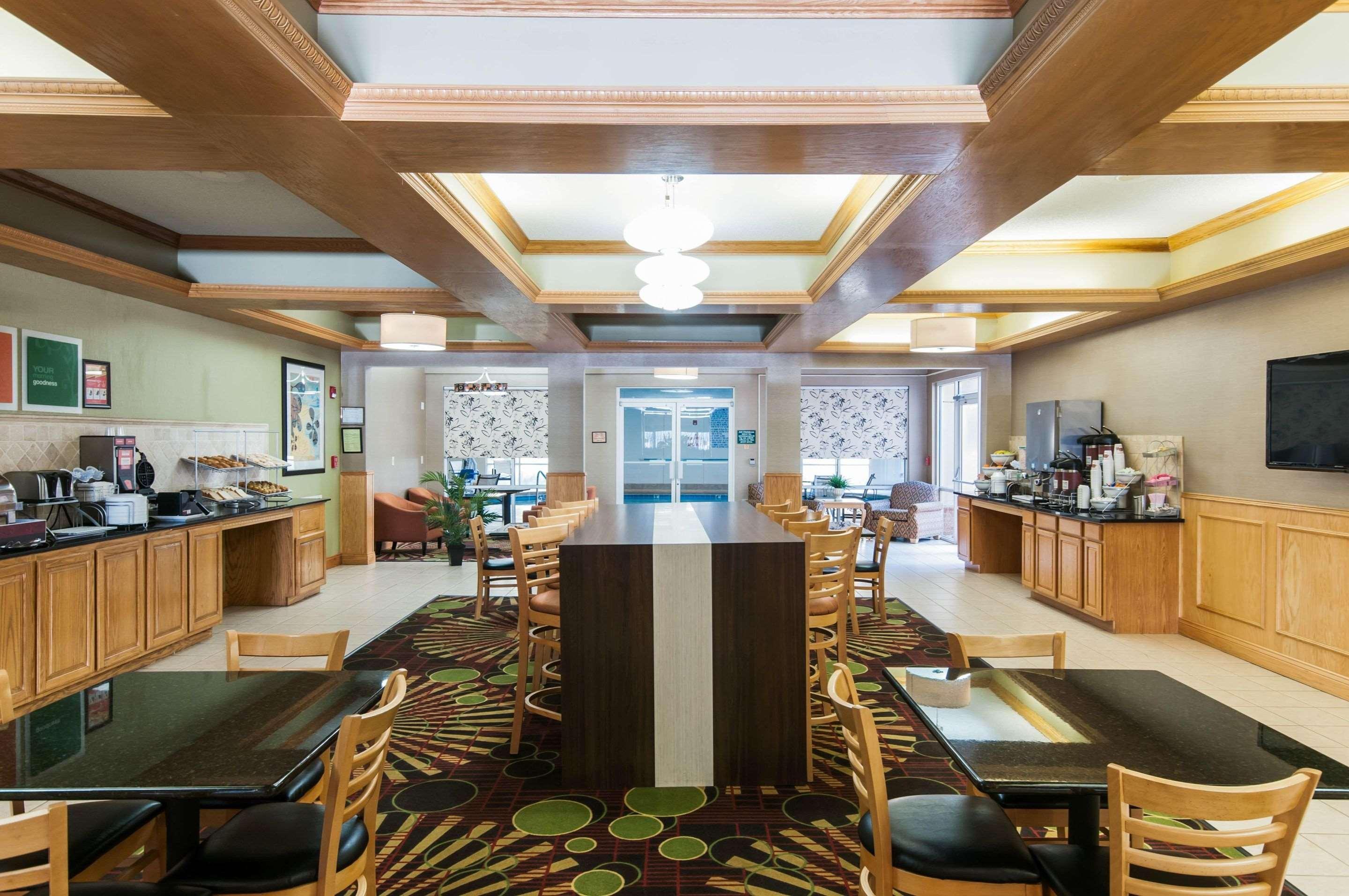 Comfort Suites מילדג'וויל מראה חיצוני תמונה